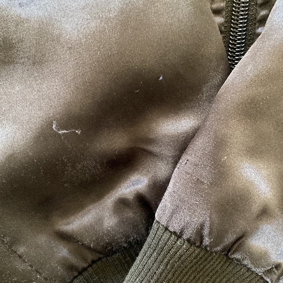 Nikita | Black Satin Bomber Jacket. Size Large (fits Medium). Zipper. - Picture 4 of 12